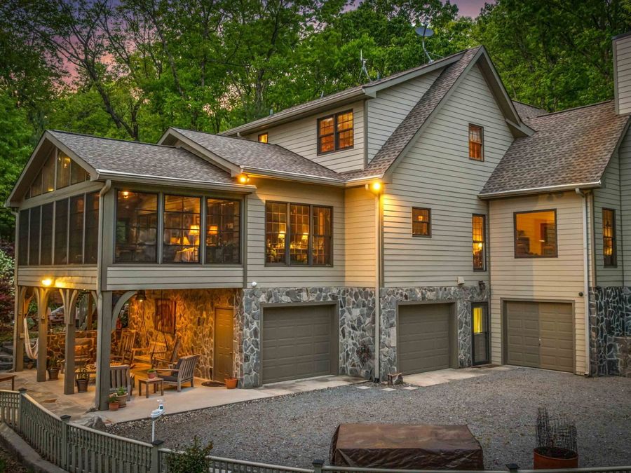 Property Image 8