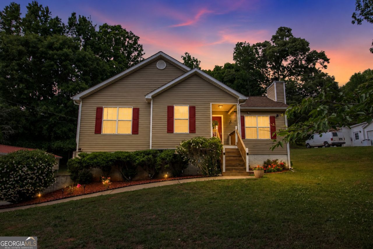 198 Brenda Ellen Drive, Newnan, GA 30265 Main Photo