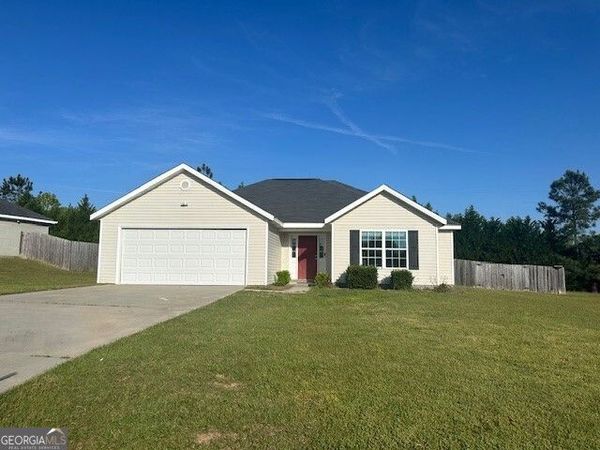 207 N Bridgeport Drive, Statesboro, GA 30461