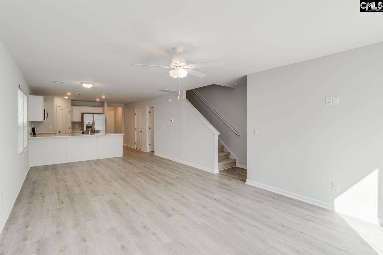 233 Laurinton Farms Drive Photo 14
