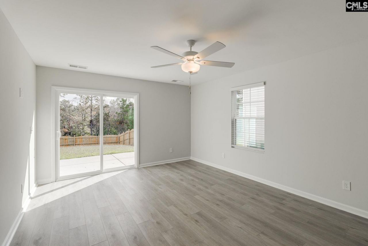 233 Laurinton Farms Drive Photo 15