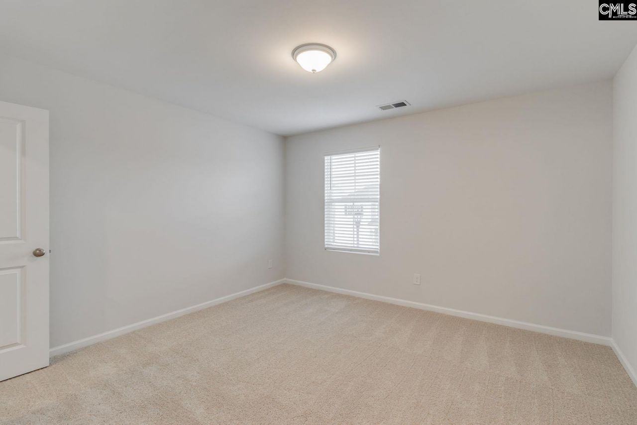 233 Laurinton Farms Drive Photo 22
