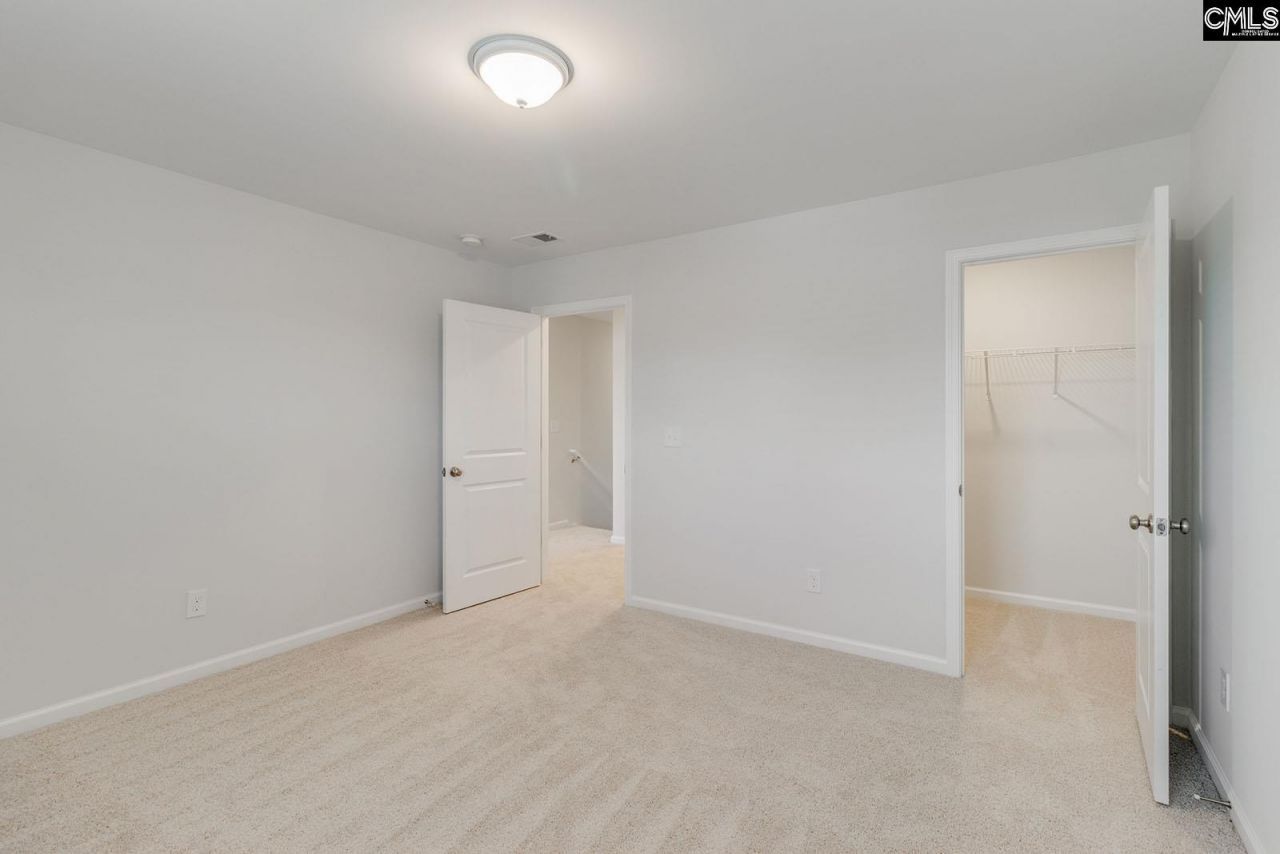 233 Laurinton Farms Drive Photo 24