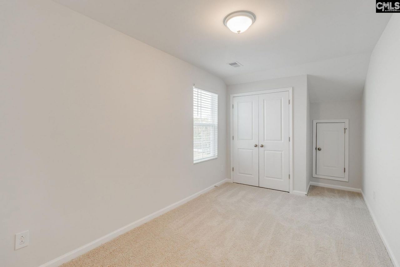 233 Laurinton Farms Drive Photo 26