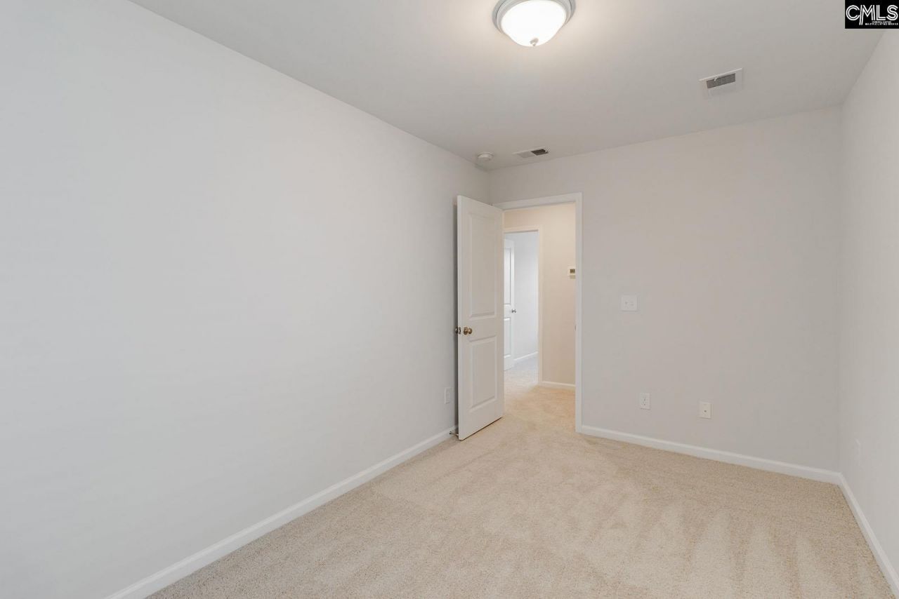 233 Laurinton Farms Drive Photo 27
