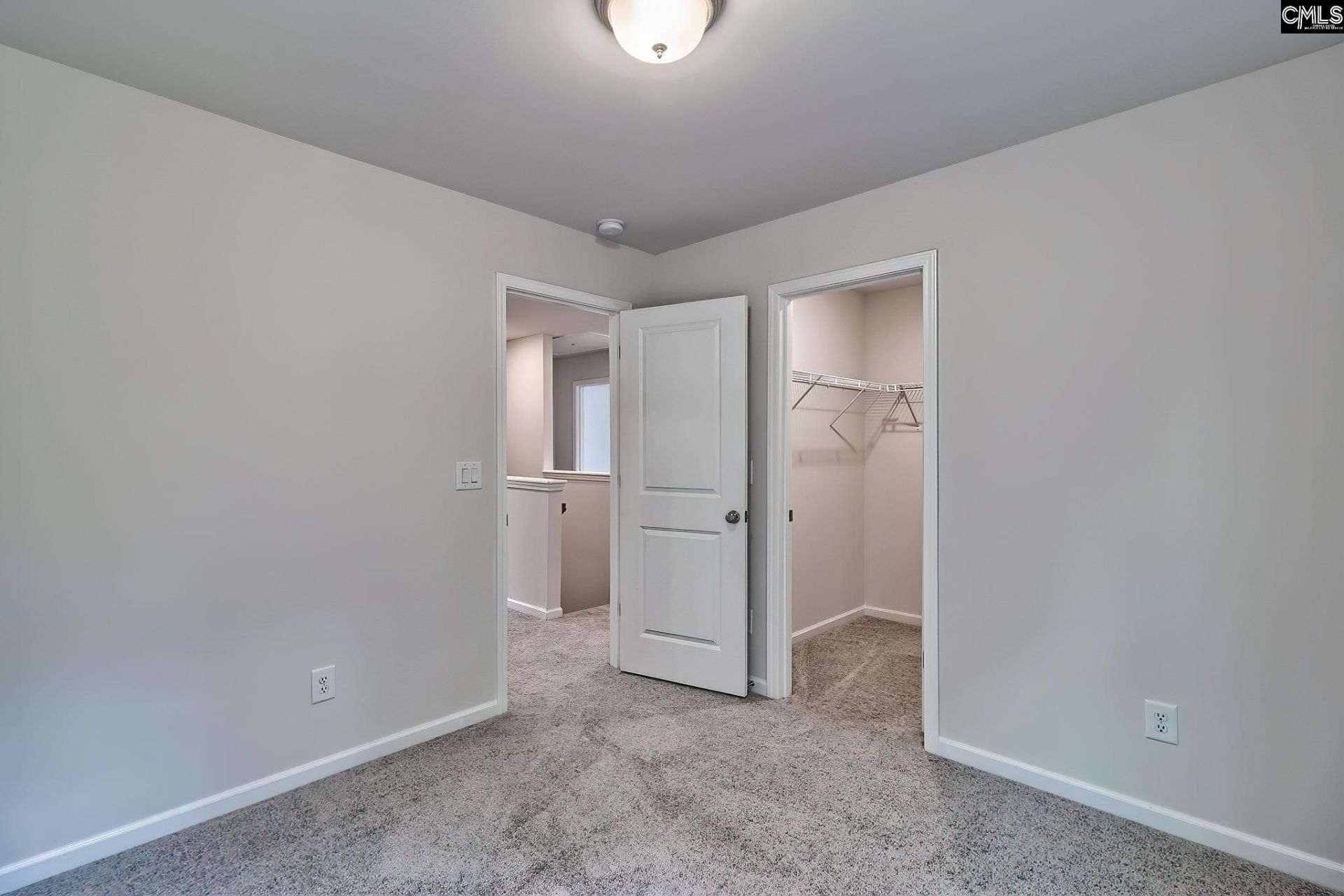 812 Daniel Lake Court  Photo 20