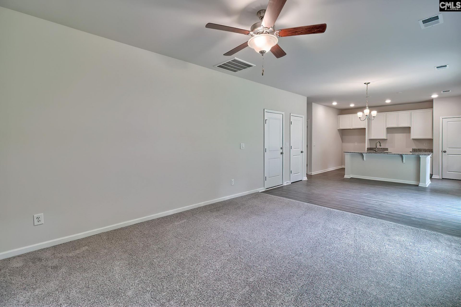 812 Daniel Lake Court  Photo 7