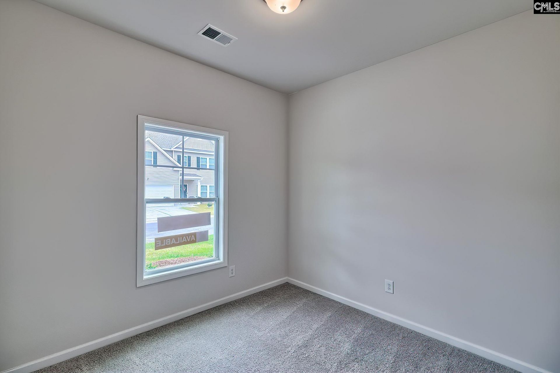 812 Daniel Lake Court  Photo 8