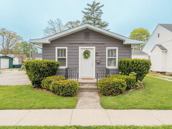904 N Wayne Street, North Manchester, IN 46962