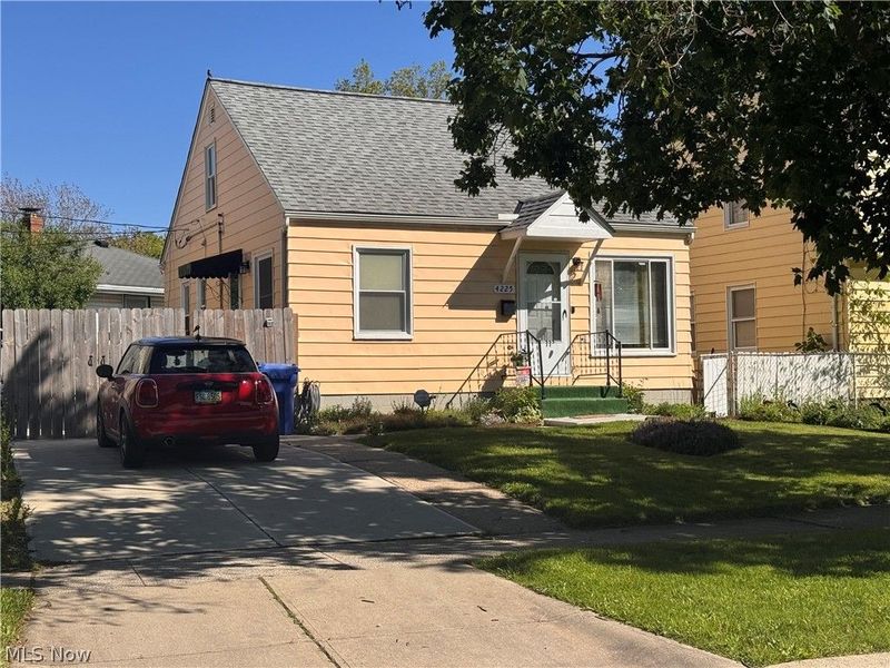 4225 Brookside Boulevard, Cleveland, OH 44135 Photo 1