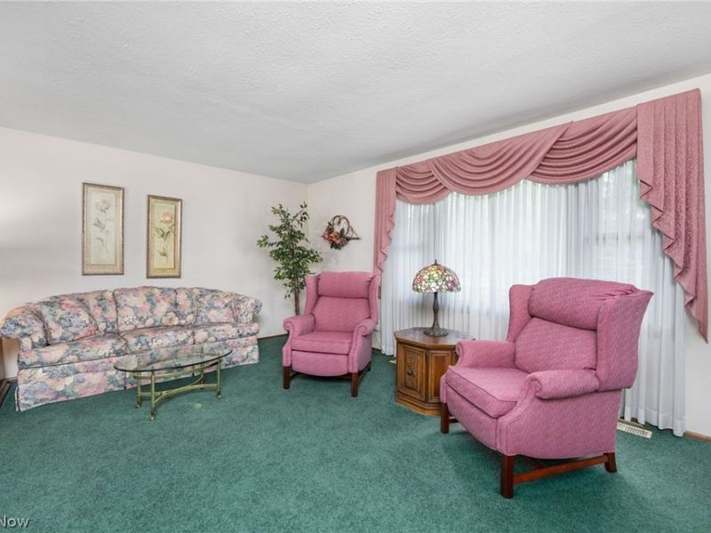 8152 Twin Oaks Drive, Broadview Heights, OH 44147 Photo 13
