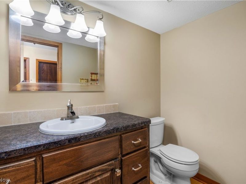 8152 Twin Oaks Drive, Broadview Heights, OH 44147 Photo 15