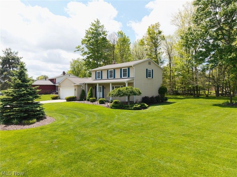 8152 Twin Oaks Drive, Broadview Heights, OH 44147 Photo 3