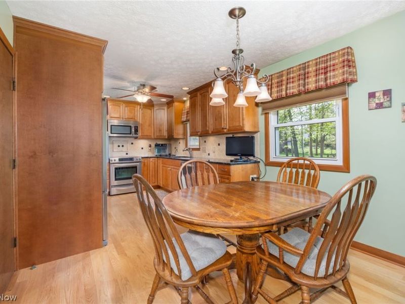 8152 Twin Oaks Drive, Broadview Heights, OH 44147 Photo 8
