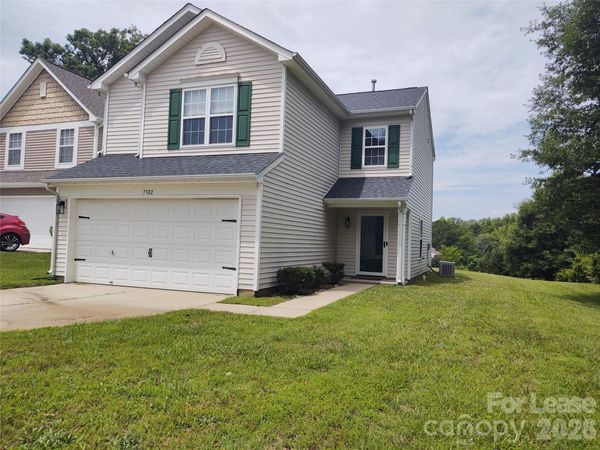 7302 Woodbourne Lane , Charlotte, NC 28273