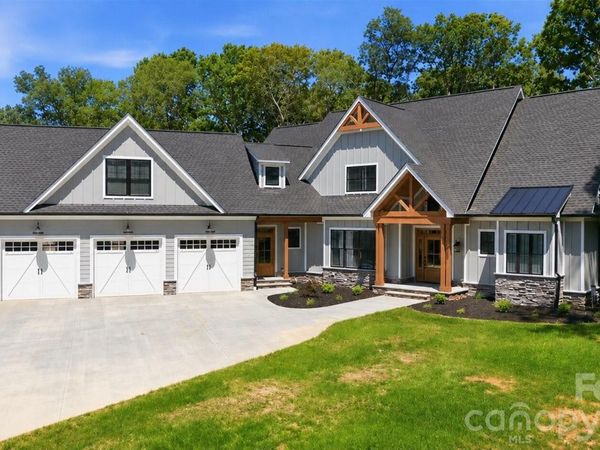 7566 Whisper Hollow Lane , Lewisville, NC 27023