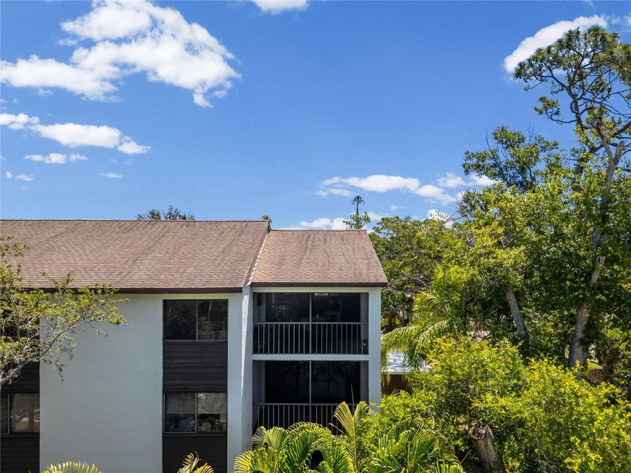 2746 Orchid Oaks Drive, Unit 301, Sarasota, FL 34239 Photo