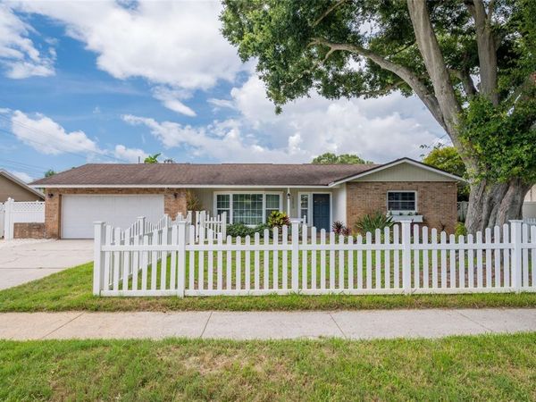 12473 90TH AVENUE , SEMINOLE, FL 33772