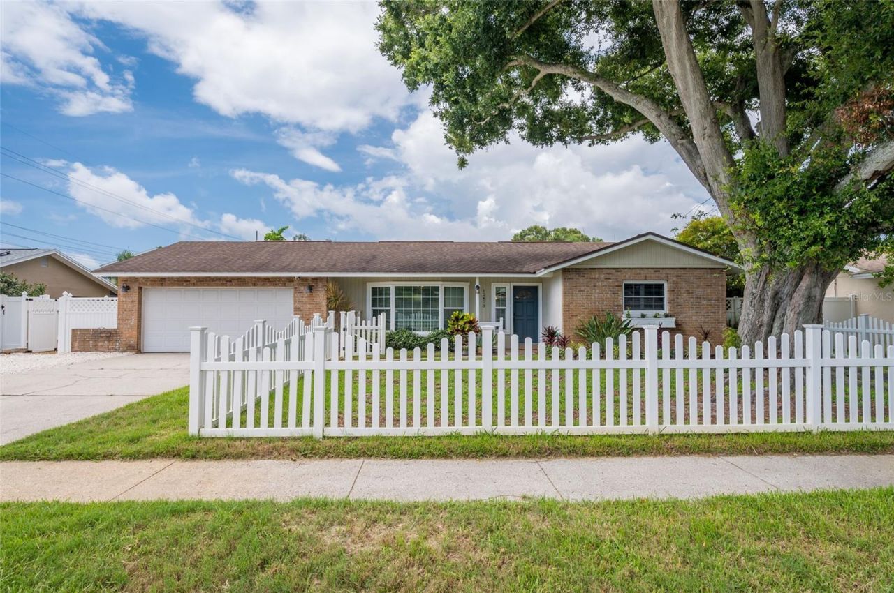 12473 90th Avenue, Seminole, FL 33772 Photo