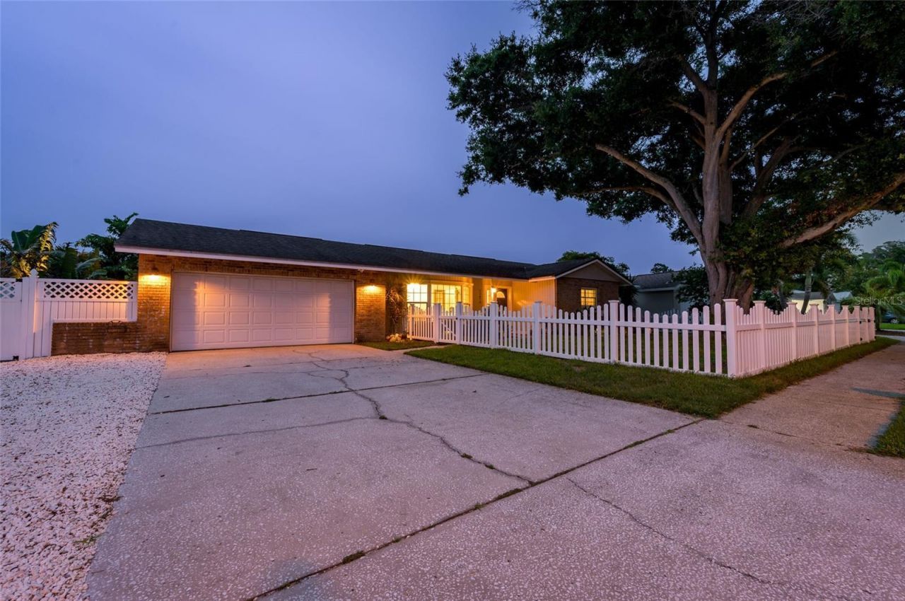 12473 90th Avenue , Seminole, FL 33772 Photo