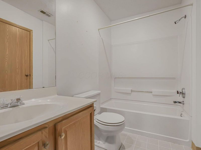 1249 Dunhurst Street , Circleville, OH 43113 Photo 35