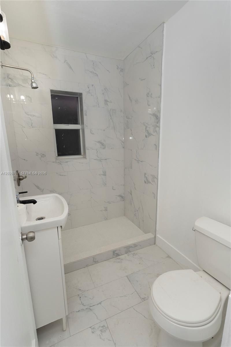 111 SW 31st Ct , Unit 1, Miami, FL 33135 Photo