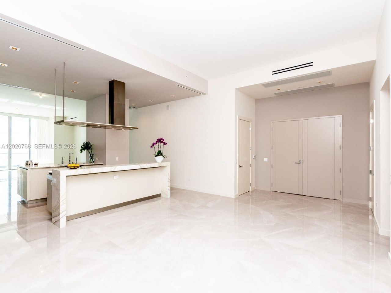 18501 E Collins, Unit 1503, Sunny Isles Beach, FL 33160 Photo