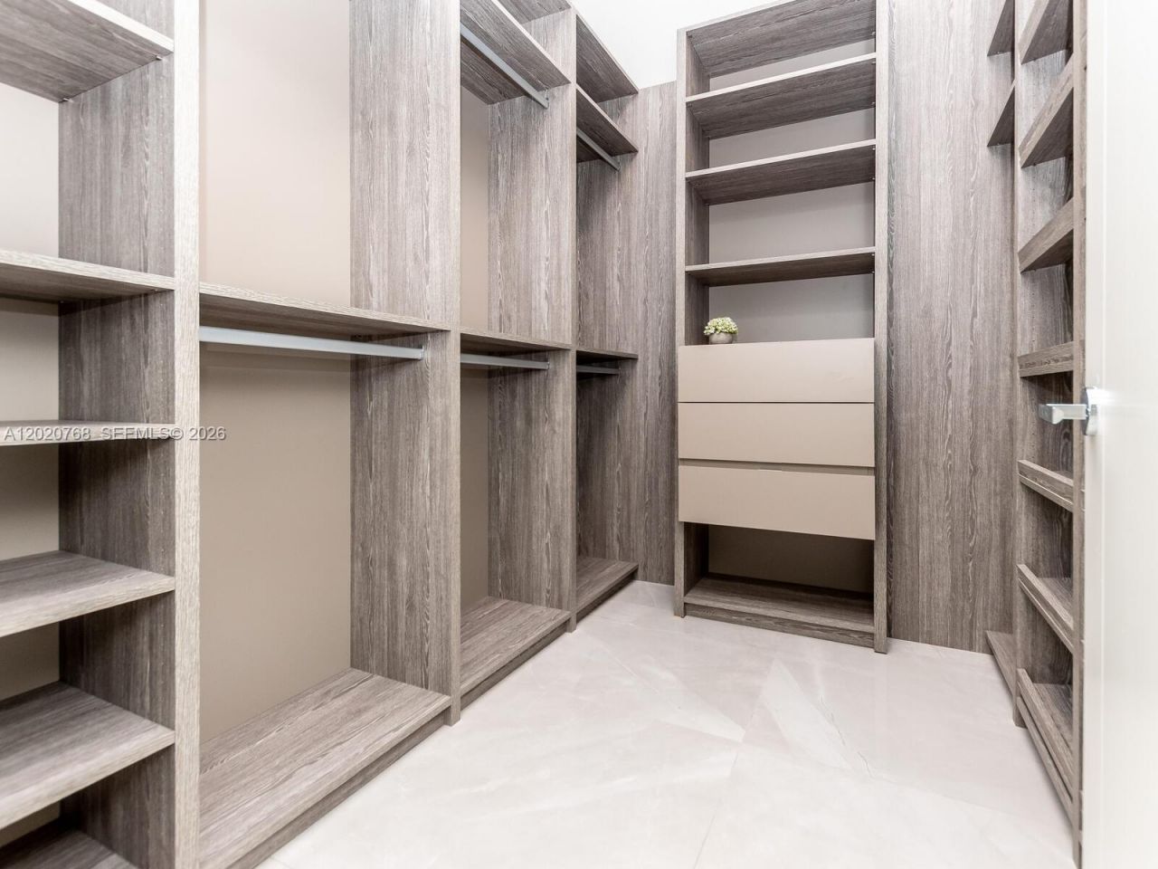 18501 E Collins, Unit 1503, Sunny Isles Beach, FL 33160 Photo
