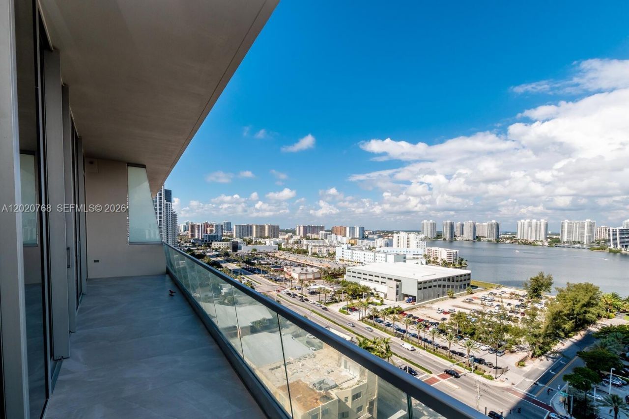 18501 E Collins, Unit 1503, Sunny Isles Beach, FL 33160 Photo