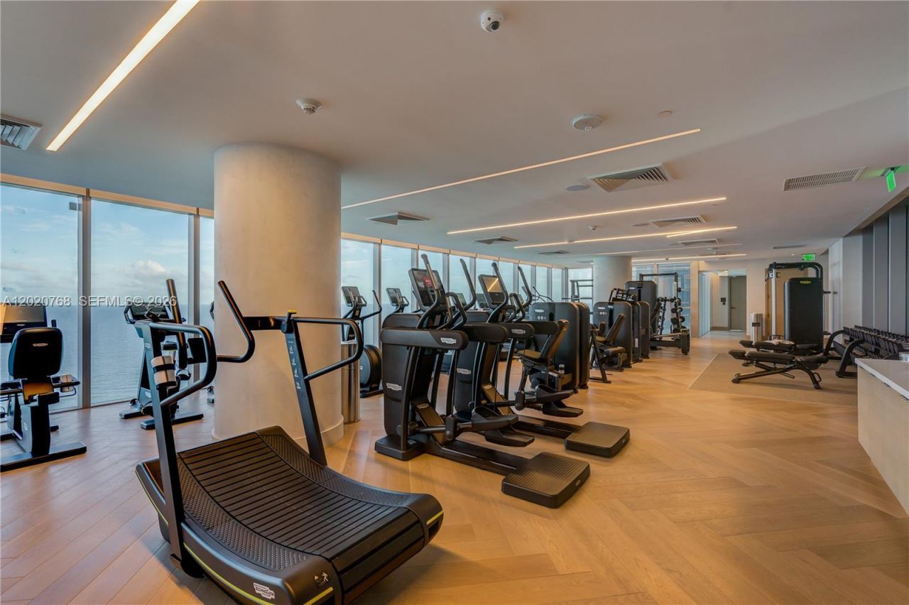 18501 E Collins, Unit 1503, Sunny Isles Beach, FL 33160 Photo