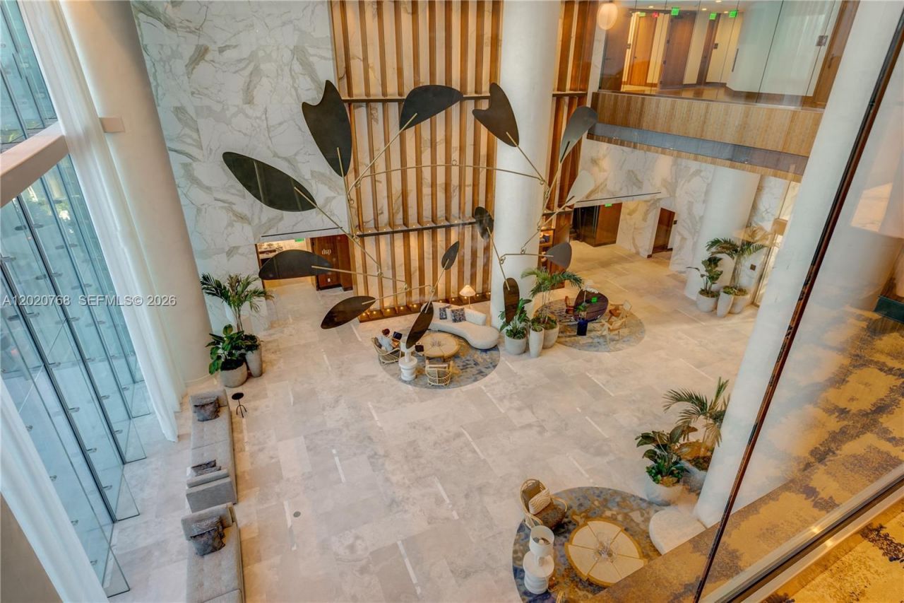 18501 E Collins, Unit 1503, Sunny Isles Beach, FL 33160 Photo