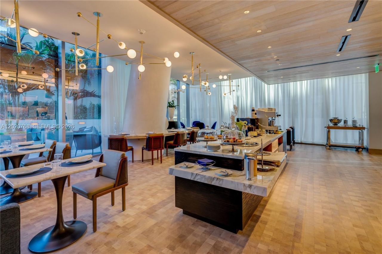 18501 E Collins, Unit 1503, Sunny Isles Beach, FL 33160 Photo