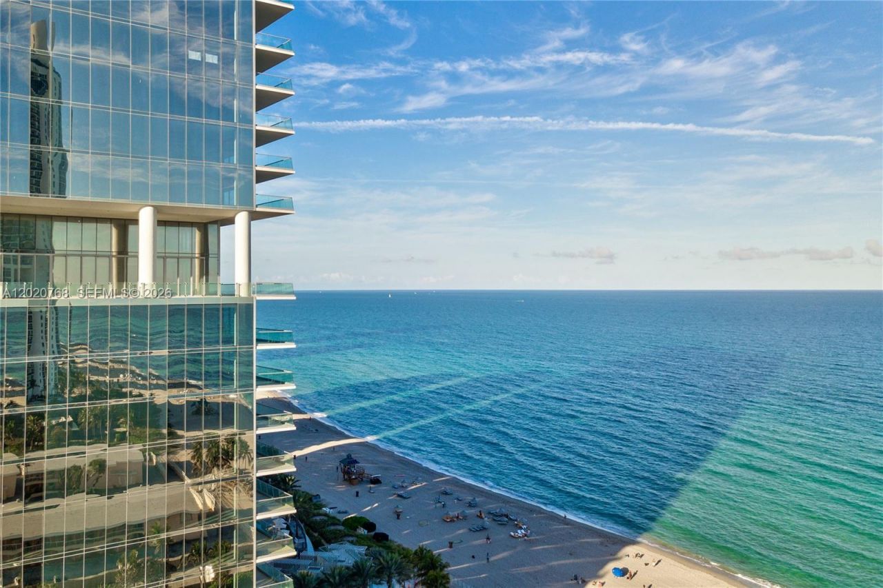 18501 E Collins, Unit 1503, Sunny Isles Beach, FL 33160 Photo