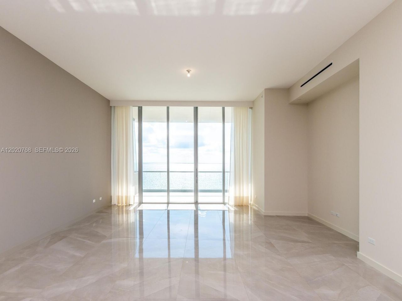 18501 E Collins, Unit 1503, Sunny Isles Beach, FL 33160 Photo