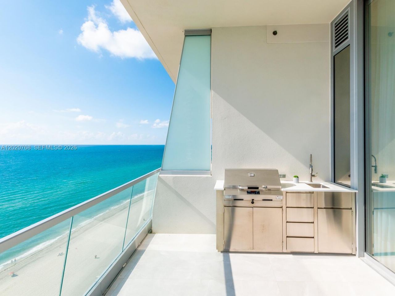 18501 E Collins, Unit 1503, Sunny Isles Beach, FL 33160 Photo