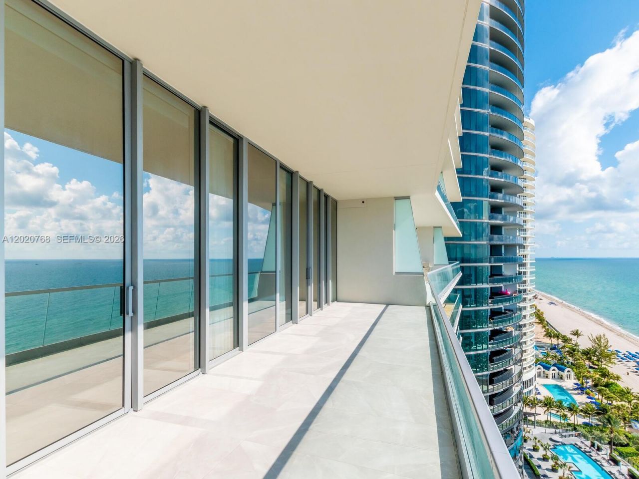 18501 E Collins, Unit 1503, Sunny Isles Beach, FL 33160 Photo