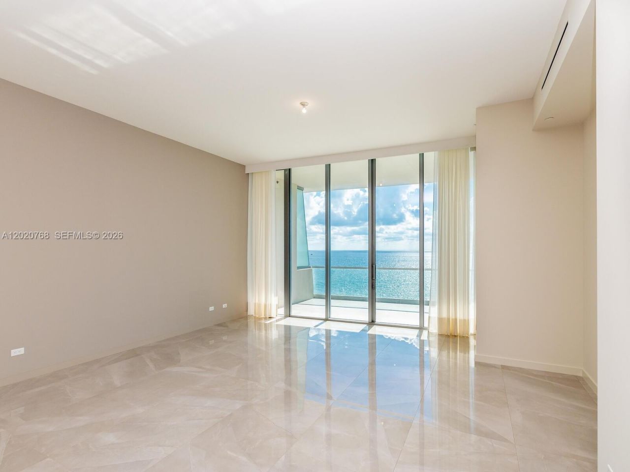 18501 E Collins, Unit 1503, Sunny Isles Beach, FL 33160 Photo