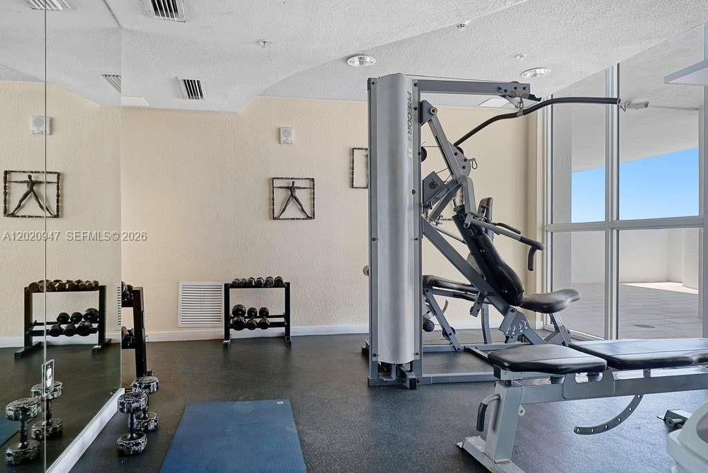 500 NE 29th St , Unit 1005, Miami, FL 33137 Photo