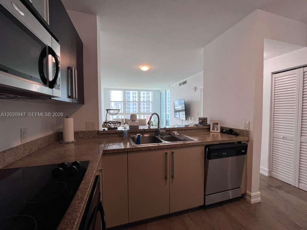 500 NE 29th St , Unit 1005, Miami, FL 33137 Photo