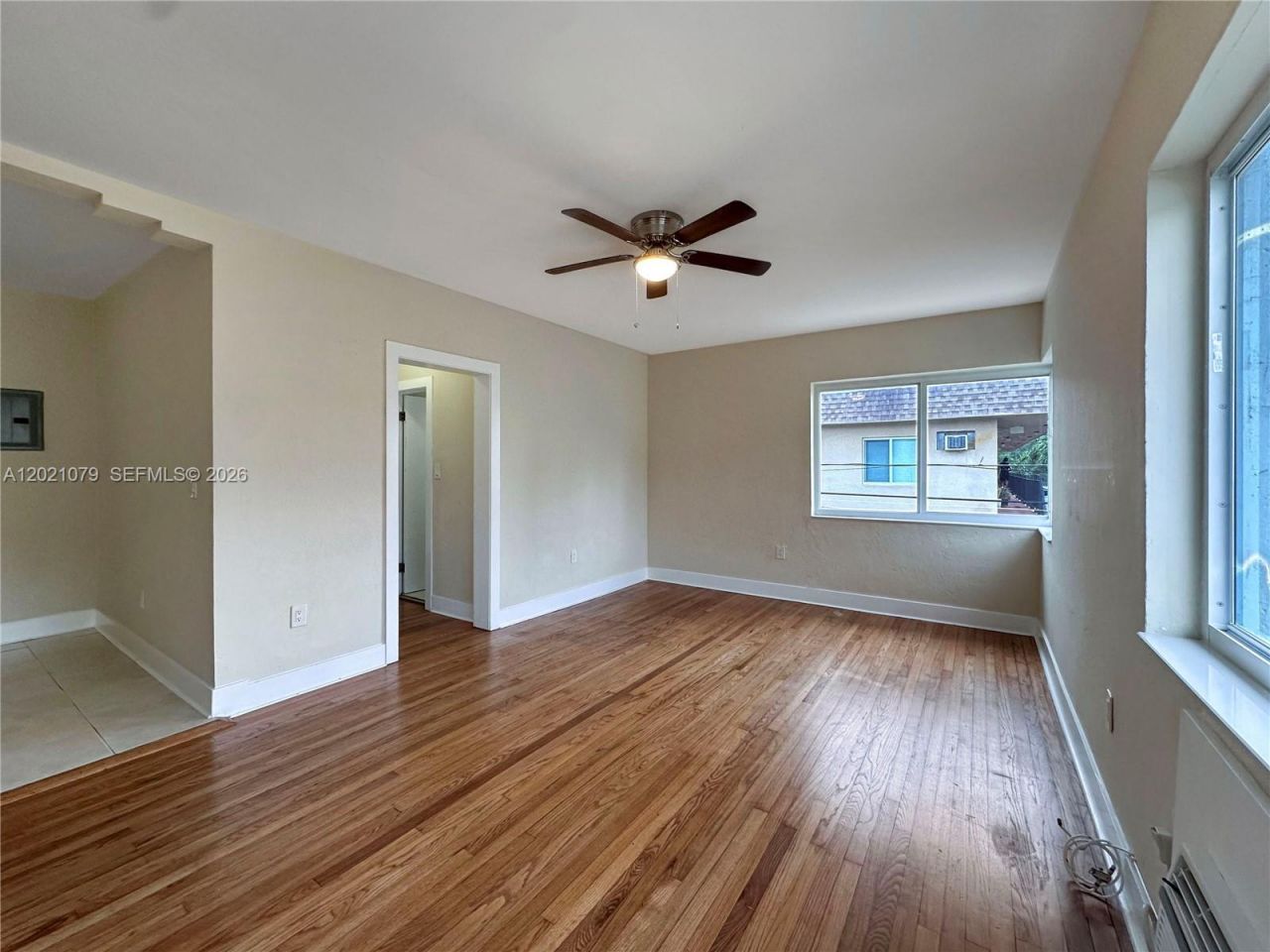 965 Bay Dr , Unit 8, Miami Beach, FL 33141 Photo