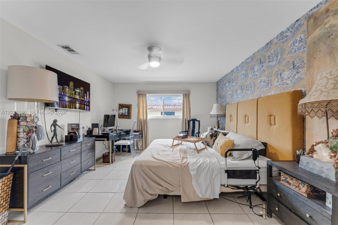 5500 SW 87th Ave, Miami, FL 33165 Photo