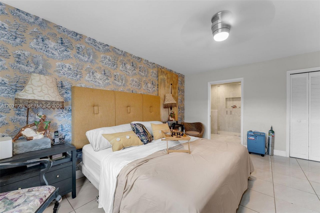 5500 SW 87th Ave, Miami, FL 33165 Photo