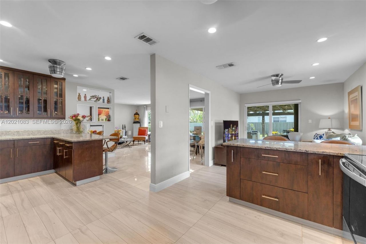 5500 SW 87th Ave, Miami, FL 33165 Photo
