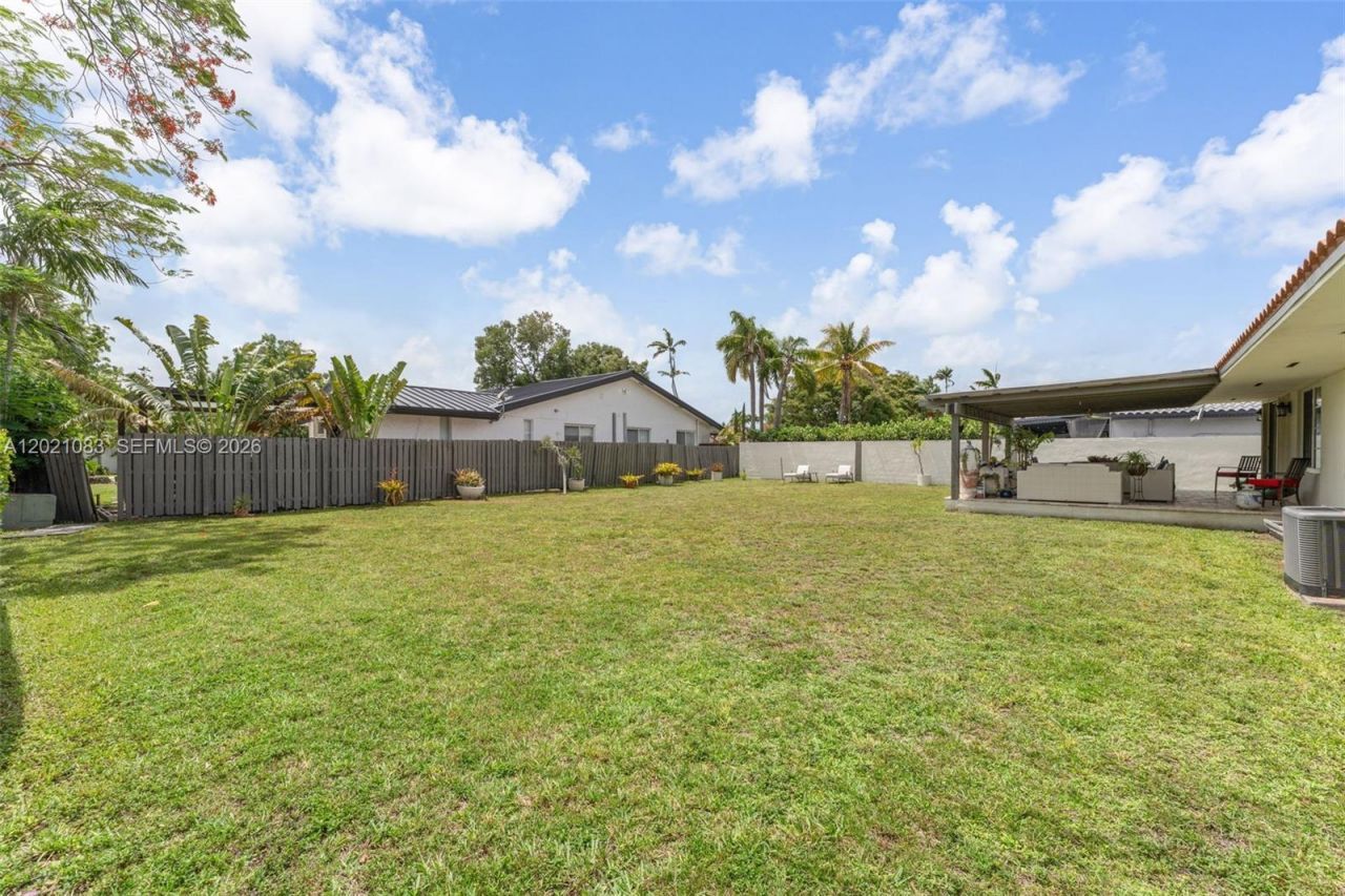 5500 SW 87th Ave, Miami, FL 33165 Photo