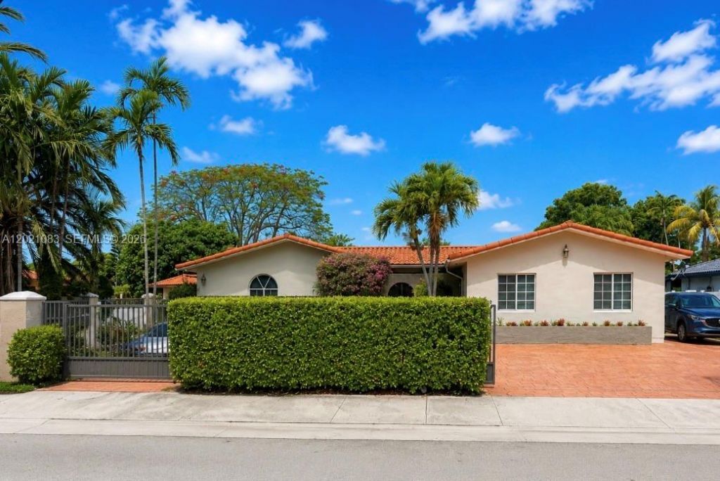 5500 SW 87th Ave, Miami, FL 33165 Photo