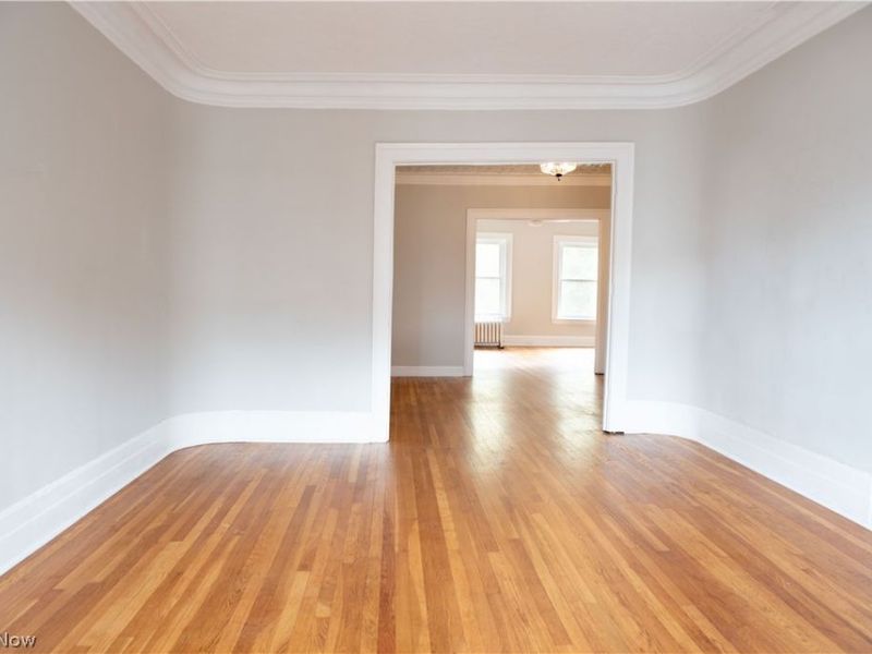 2617 Euclid Heights Boulevard, Unit 6, Cleveland Heights, OH 44106 Photo 3