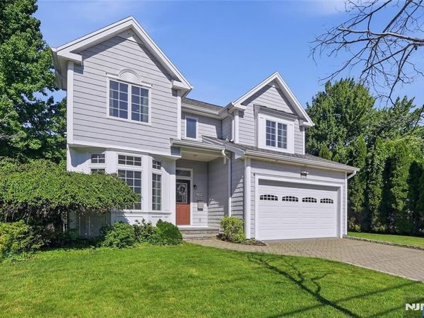 137 6th Street, CRESSKILL, NJ 07626