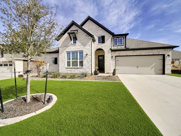 931 Gyngell, San Antonio, TX 78260