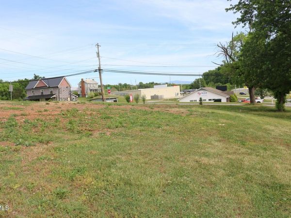 950 Main Street, Mosheim, TN 37818
