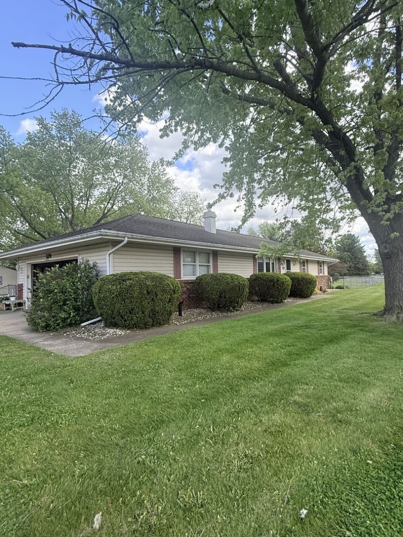 126 Sunrise Drive, Rockton, IL 61072 Main Photo